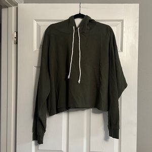 Wild Fable Green Cropped Sweater